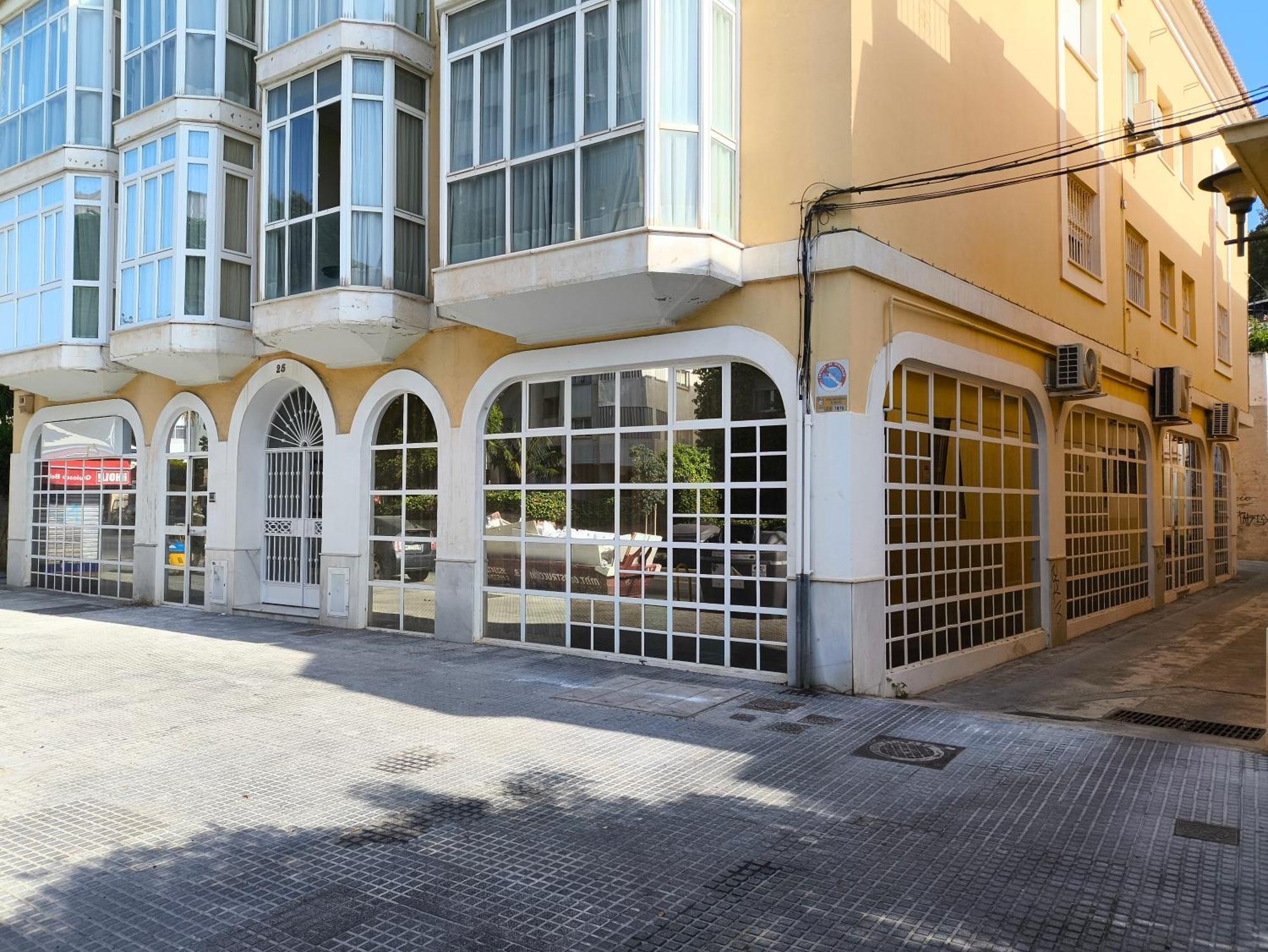 Hostel Sorolla Playa - Malaga, Malaga